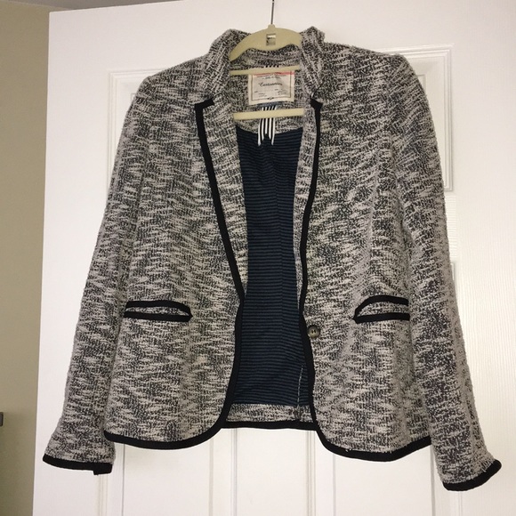 Anthropologie Jackets & Blazers - Anthropologie knit blazer